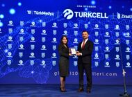 TUSAŞ’A ”SAVUNMA SEKTÖRÜ EĞİTİM” ÖDÜLÜ