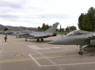 YUNANİSTAN RAFALE SAVAŞ UÇAKLARIYLA HAVA ATTI