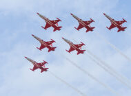 TÜRK YILDIZLARI TUNCELİ’DE NEFESLERİ KESTİ!
