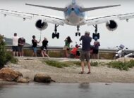 TURİSTİK ADADA PANİK ANLARI!