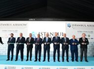 İSTANBUL AIRSHOW ZİYARETÇİLERLE BULUŞTU
