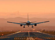 ACİL İNİŞ YAPAN UÇAKTA FASLI YOLCU KRİZİ !