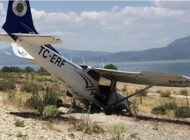 EĞİTİM UÇAĞI ARAZİYE ZORUNLU İNİŞ YAPTI