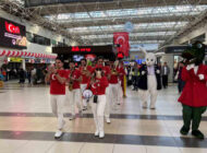 ANTALYA HAVALİMANI’NDA 23 NİSAN COŞKUSU