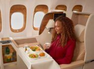 EMIRATES, YEMEK ÖN SİPARİŞ HİZMETİNİ GENİŞLETİYOR