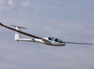 PİLOT, AKRABALARINI UÇAĞA ALMADI