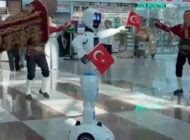 ESENBOĞA’DA ROBOT SEYMENLERE EŞLİK ETTİ