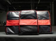 UÇAK KOLTUKLARI ÇANTAYA DÖNÜŞTÜ