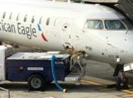 UÇAĞIN GÖVDESİ DELİNDİ