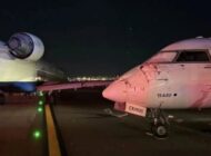 İKİ YOLCU UÇAĞI TAKSİ YOLUNDA ÇARPIŞTI