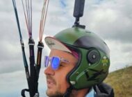 RUS PARAŞÜTÇÜ 1700 METREDEN KAYALIKLARA DÜŞTÜ!