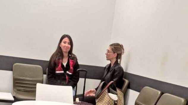 ŞEYMA SUBAŞI İSTANBUL HAVALİMANI’NDA GÖZ ALTINA ALINDI