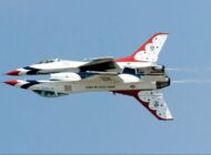 ABD’DE F-16 YERE ÇAKILDI