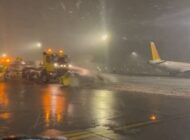 SABİHA GÖKÇEN’DE KARLA MÜCADELE ÇALIŞMASI