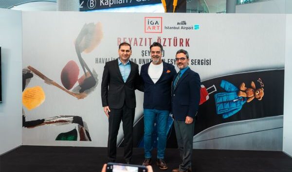 BEYAZIT ÖZTÜRK’ÜN ŞEY(LER) SERGİSİ İGA ART’TA