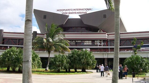 KÜBA’DA UÇAK YAKITI KRİZİ