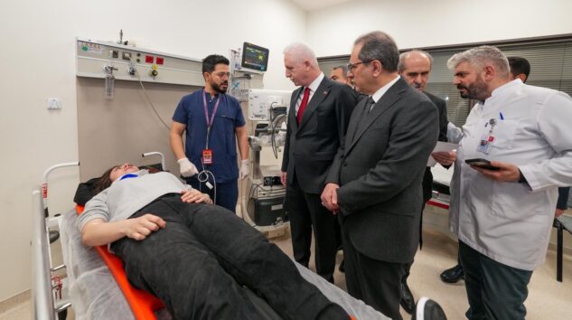 İSTANBUL VALİSİ DAVUT GÜL’DEN YARALI POLİSLERE ZİYARET