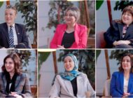 KADINLAR ‘CAM TAVANLARI’ AŞIYOR!