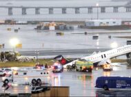 UÇAK, İTFAİYE ARACINA ÇARPTI ! 2 ÖLÜ