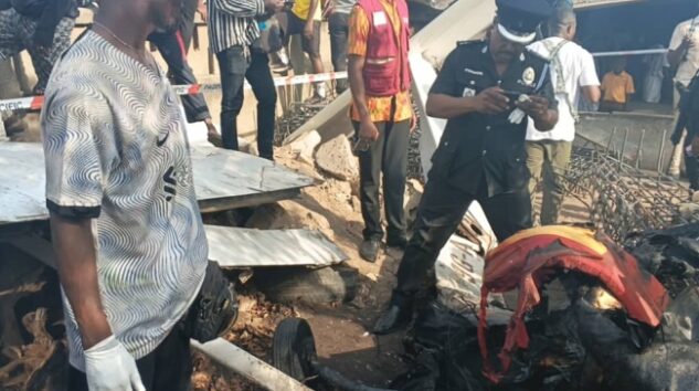 GANA’DA KÜÇÜK UÇAK DÜŞTÜ:2 ÖLÜ