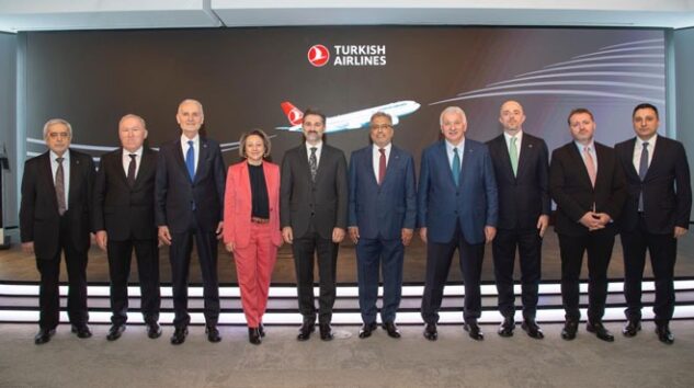 THY’DE DEVİR TESLİM TÖRENİ