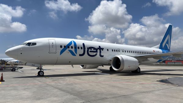 AJET FİOSUNA 1O GÜNDE 4 YENİ UÇAK KATILDI