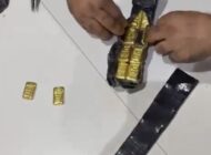 UÇAK TUVALETİNDEN 380 DOLARLIK ALTIN ÇIKTI