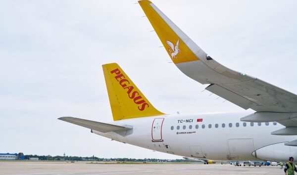 PEGASUS, LONDRA’DA GATWICK OPERASYONLARINA BAŞLADI