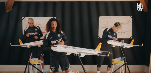 CHELSEA OYUNCULARI PEGASUS İÇİN UÇAK TASARLADI