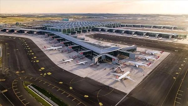 İSTANBUL HAVALİMANI’DA UÇUŞ REKORU KIRILDI