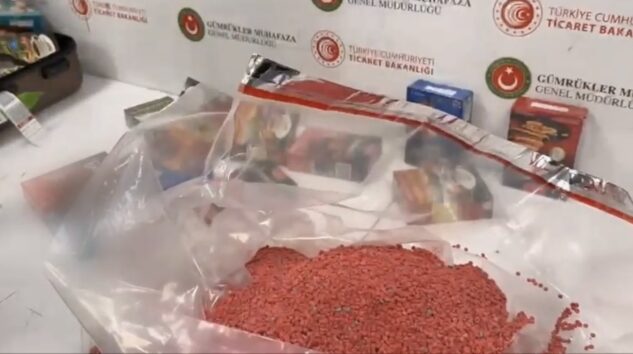 İSTANBUL HAVALİMANI’NDA UYUŞTURUCU OPERASYONU